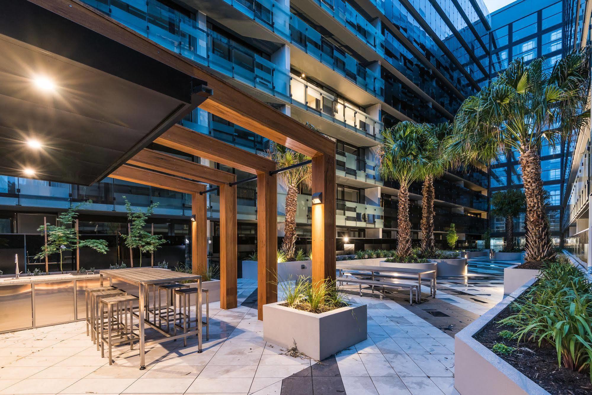 Playhouse Apartments Abbotsford Melbourne Eksteriør billede